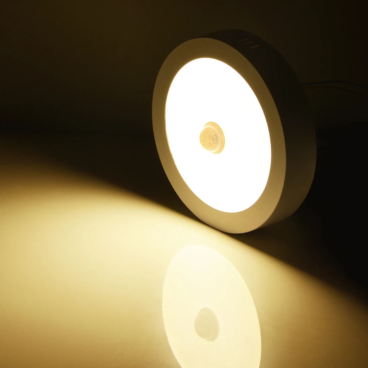 Ceiling Lamp With PIR Motion Sensor 110V 220V 6W -18W Led Lights For Room lampara techo lustre Kitchen Corridor Bedroom Lighting